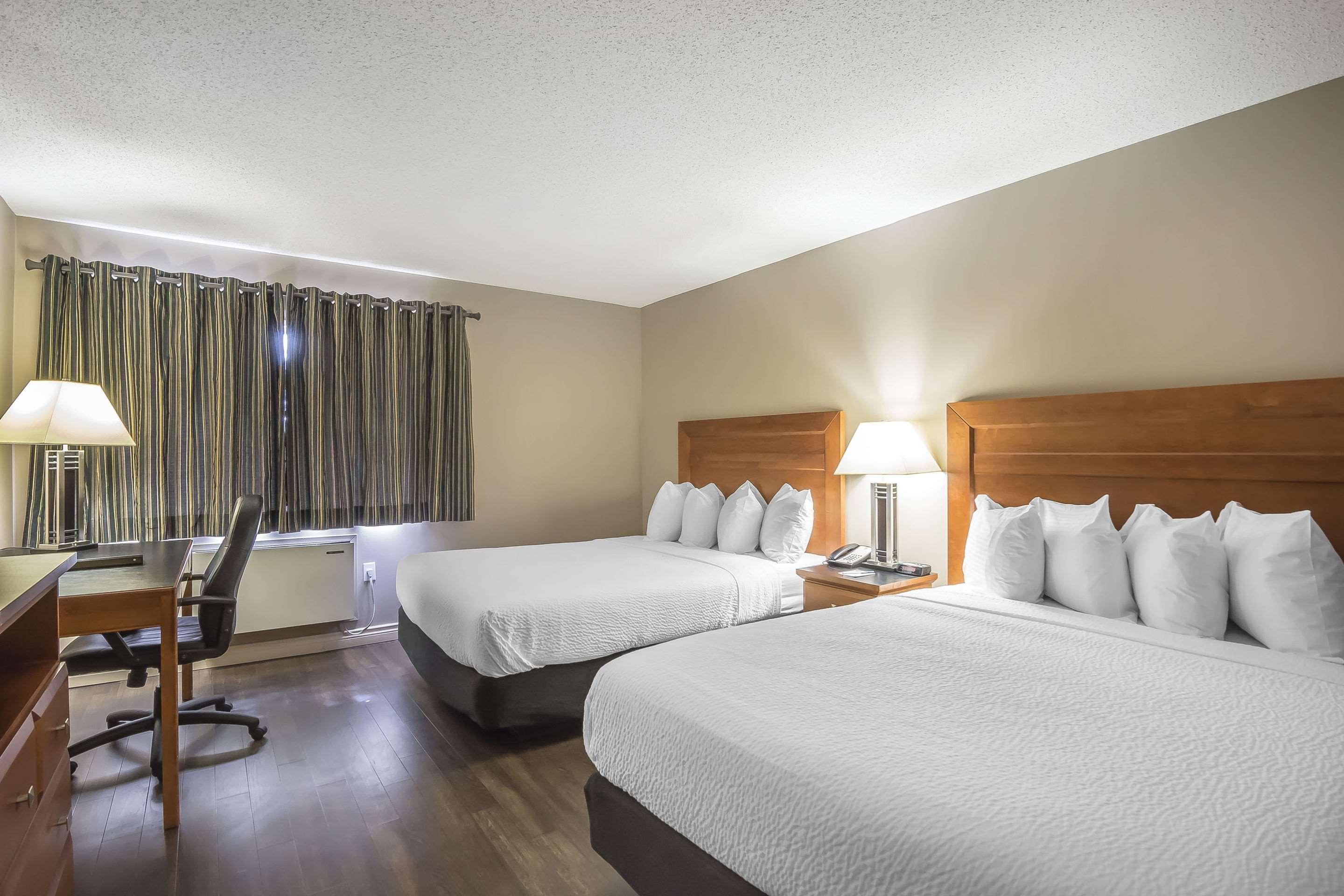 Quality Inn West Edmonton Ngoại thất bức ảnh