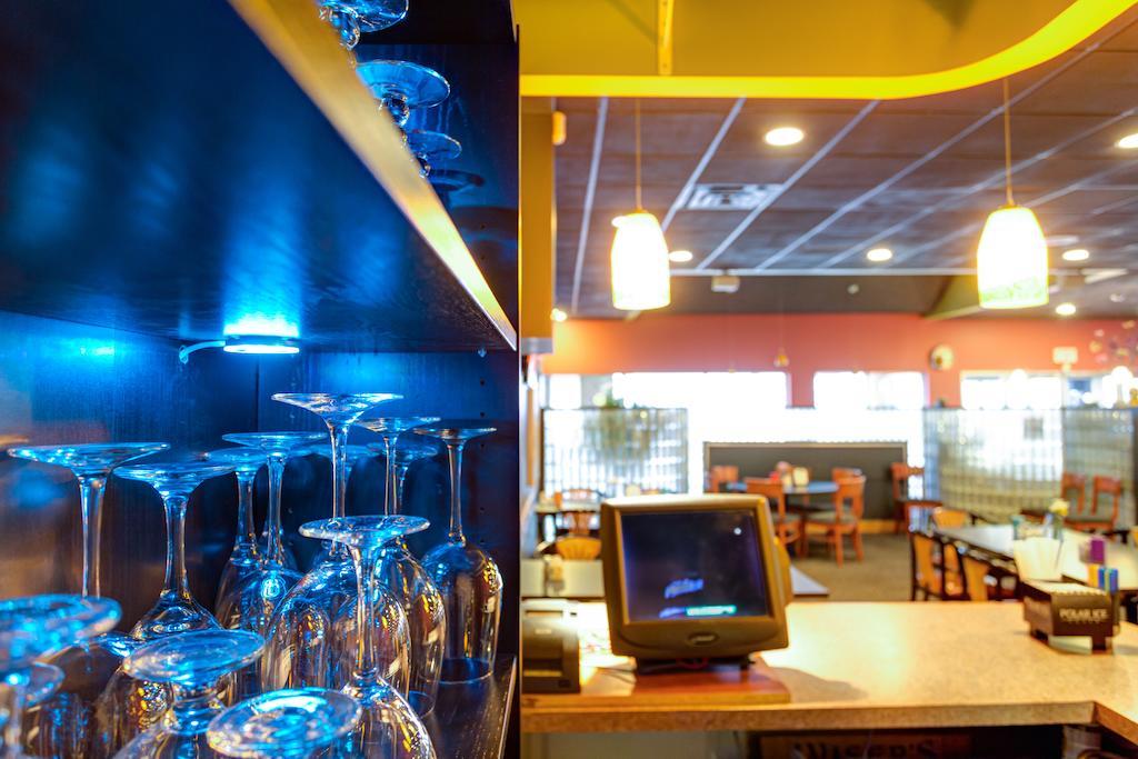 Quality Inn West Edmonton Ngoại thất bức ảnh